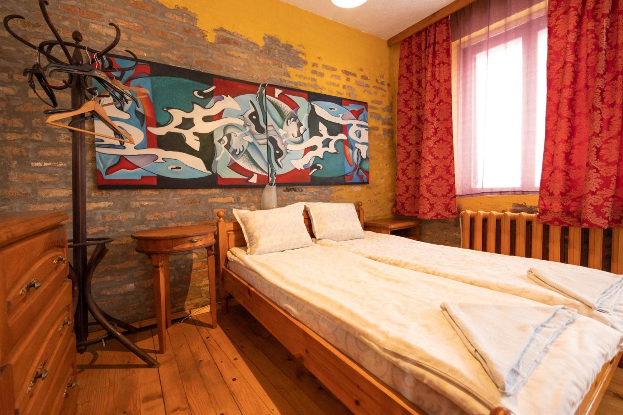Casa De Artes Guest House Балчик Экстерьер фото