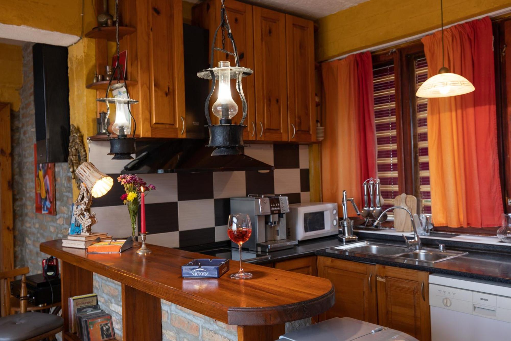 Casa De Artes Guest House Балчик Экстерьер фото